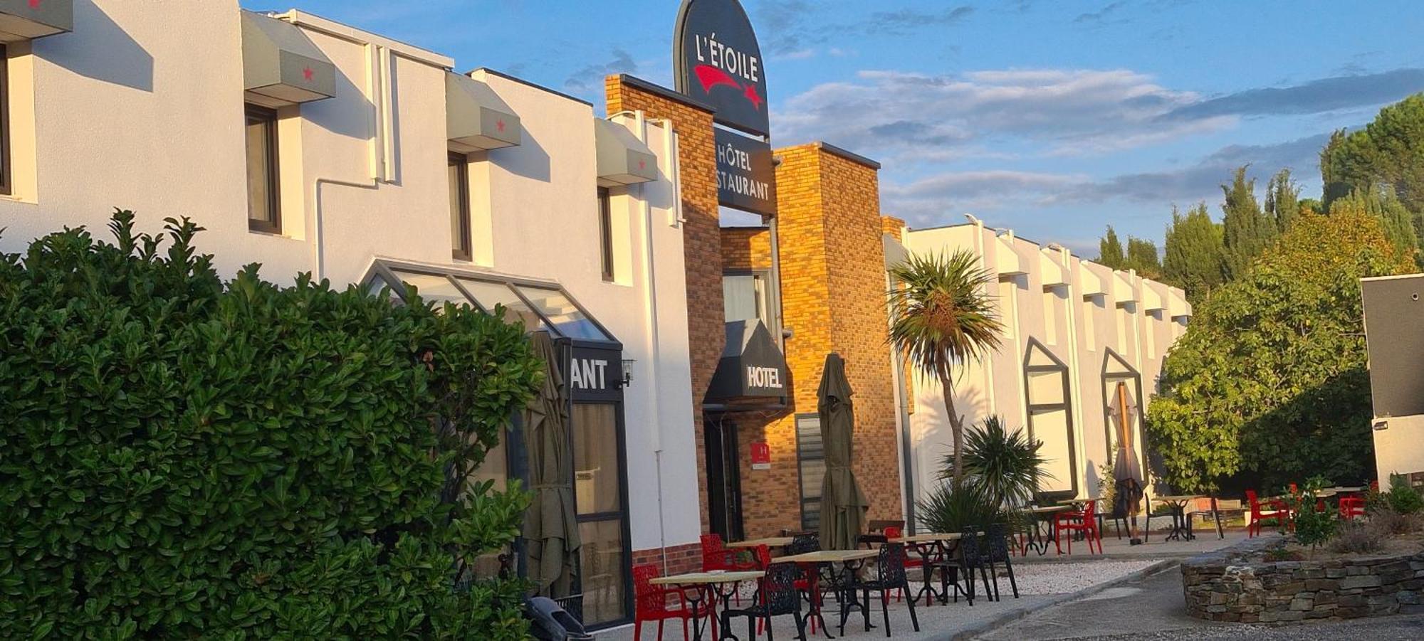 Hotel L'Etoile Aeroport - A61 Carcassonne Exterior photo